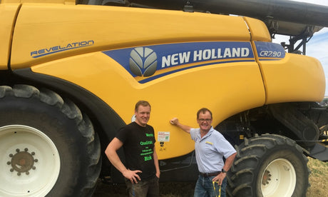 Sonderfrüchte dreschen mit New Holland CR Mähdrescher