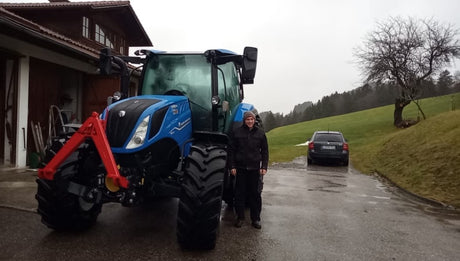 Neuer Allroundschlepper für den Milchviehbetrieb Buffler