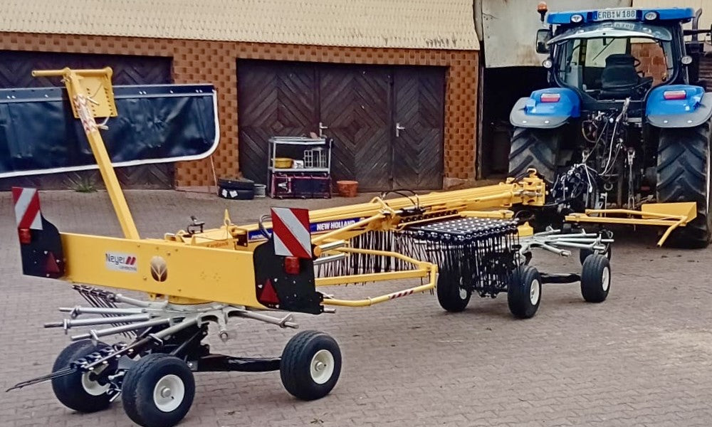 Ein New Holland Schwader für zwei Landwirte aus Oberzent