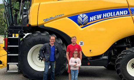 Aus dem New Holland Werk in Zedelgem in die Region