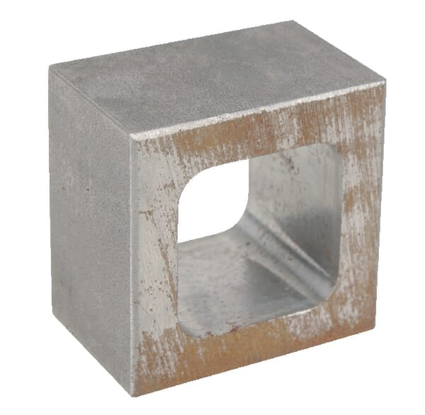 Coupling sleeve for vine trunk cleaner