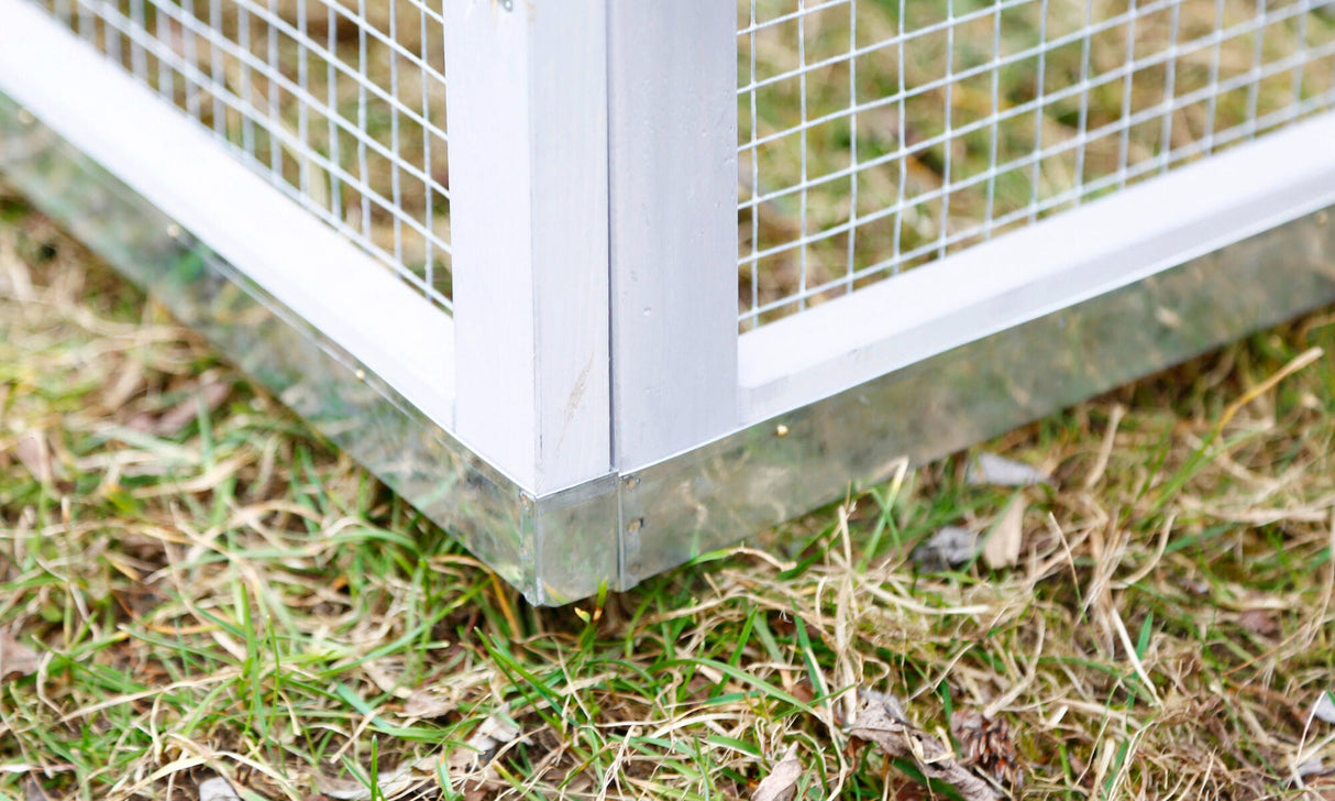 Kerbl Hühnerstall Bonny m. Metall- rahmen am Boden 181x65x118cm 81713