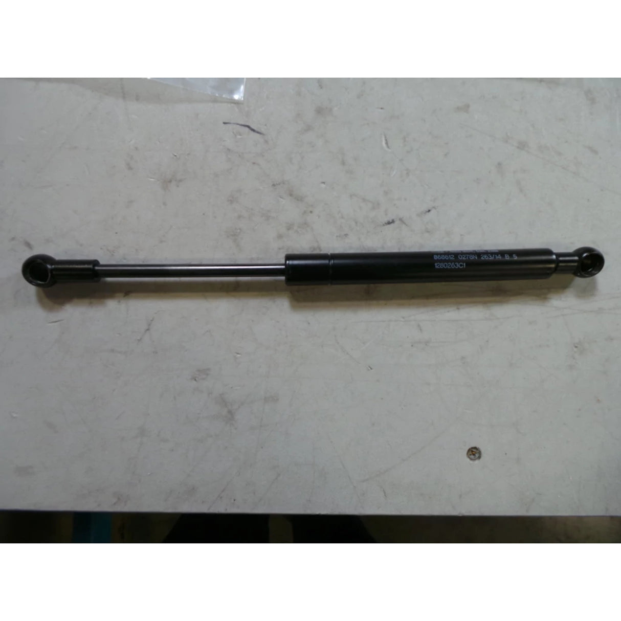 New Holland original Ersatzteil ZYLINDER (KPLT.) 1280263C1