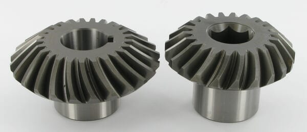 AGCO Kegelradsatz 140520