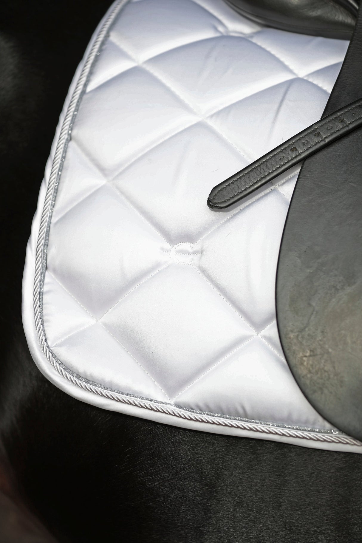 Kerbl Schabracke Empara white, VS 1 Stück 3297716