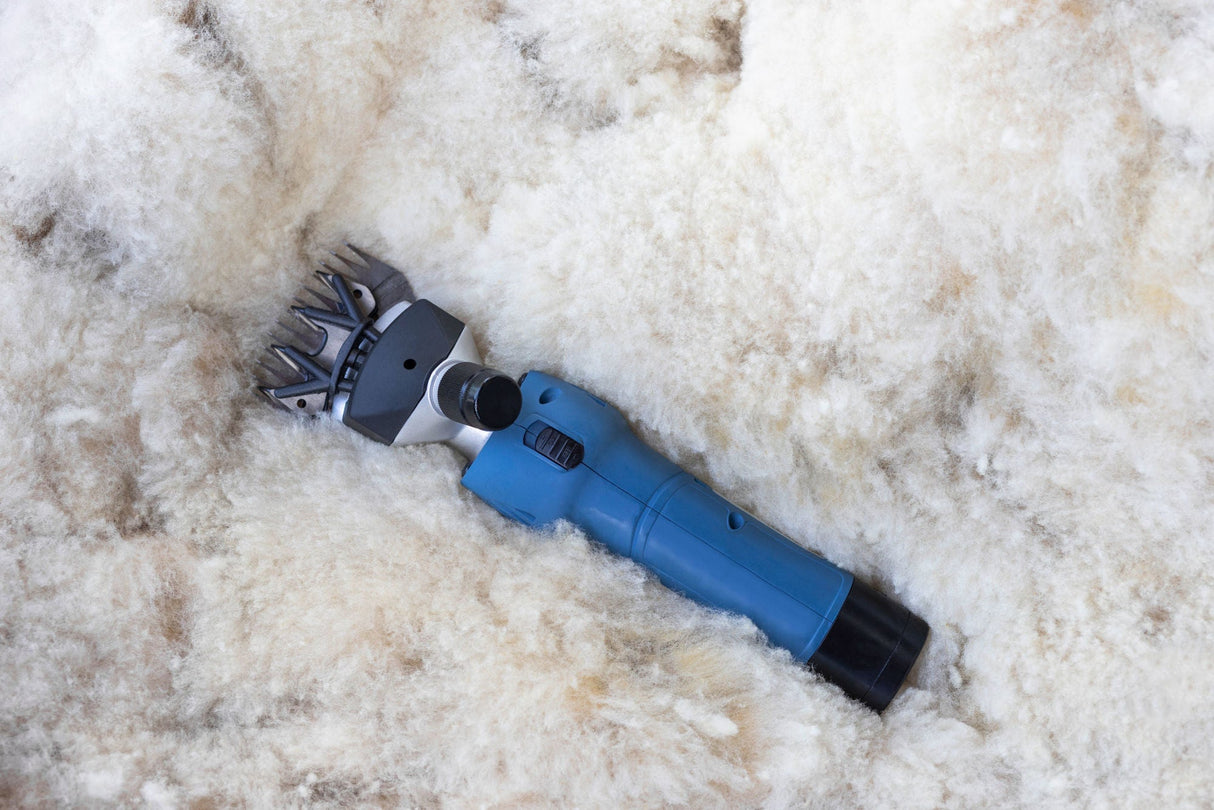 Kerbl FarmClipper Akku2 Schaf mit Messer 13/4 Z., 2 Akkus 1 Stück 18262