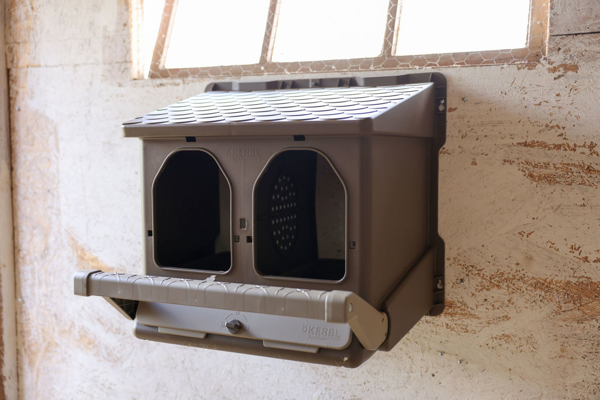 Kerbl Doppellegenest aus recyceltem Kunststoff, unverpackt - 73146 - 18 Stück