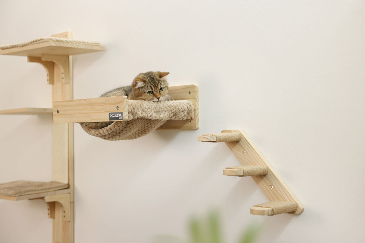 Kerbl Wandkratzbaum Timber für Katzen, natur/grau 1 Stück 81612