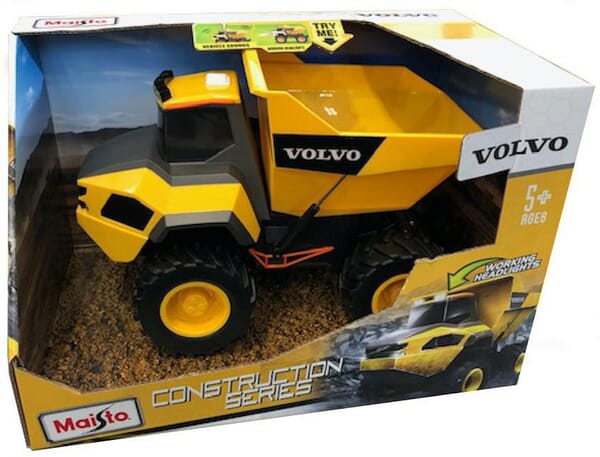 Volvo dump truck with sound lighting and drive
