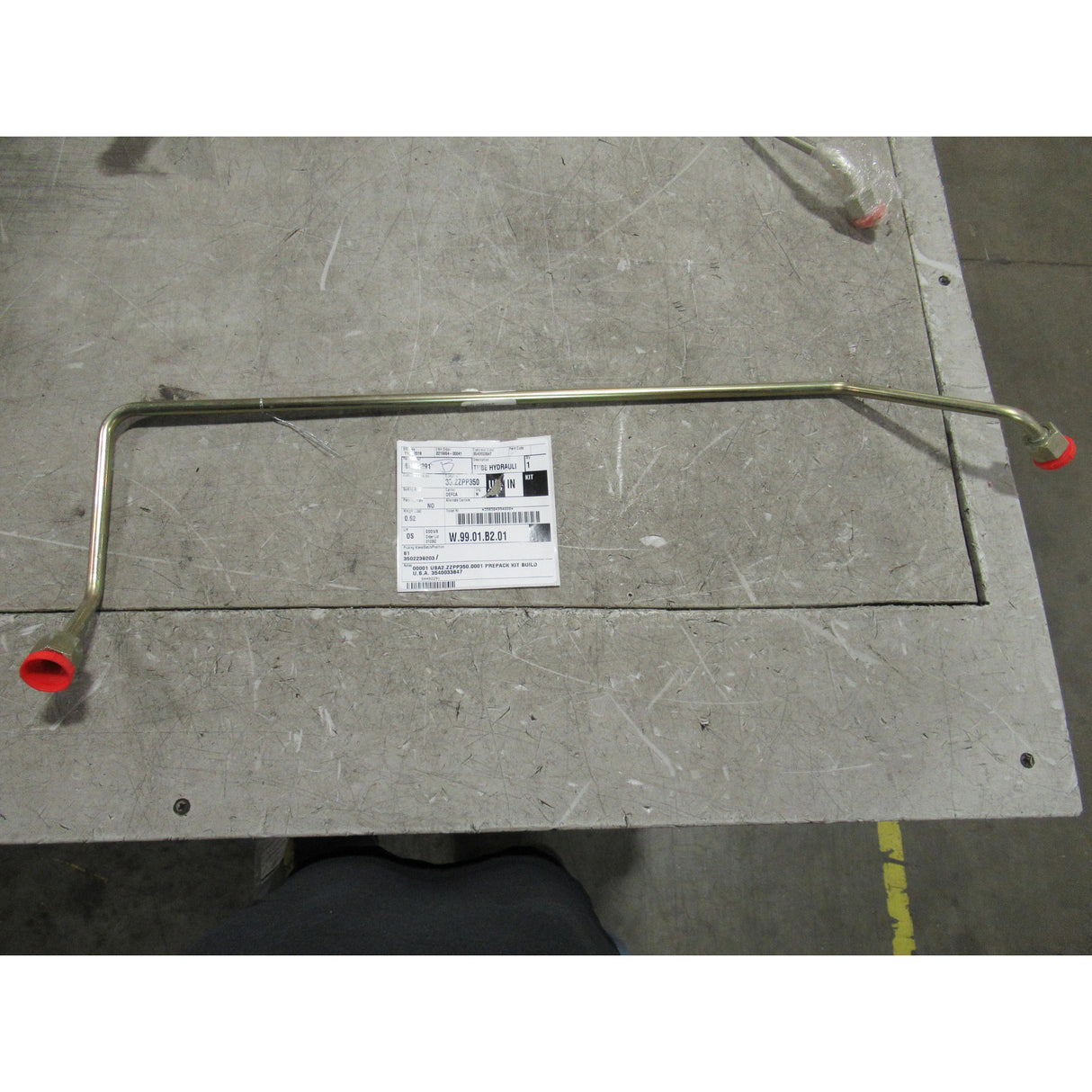 Original New Holland CNH Ersatzteil Nummer 84402291 HYDRAULIKLEITUNG