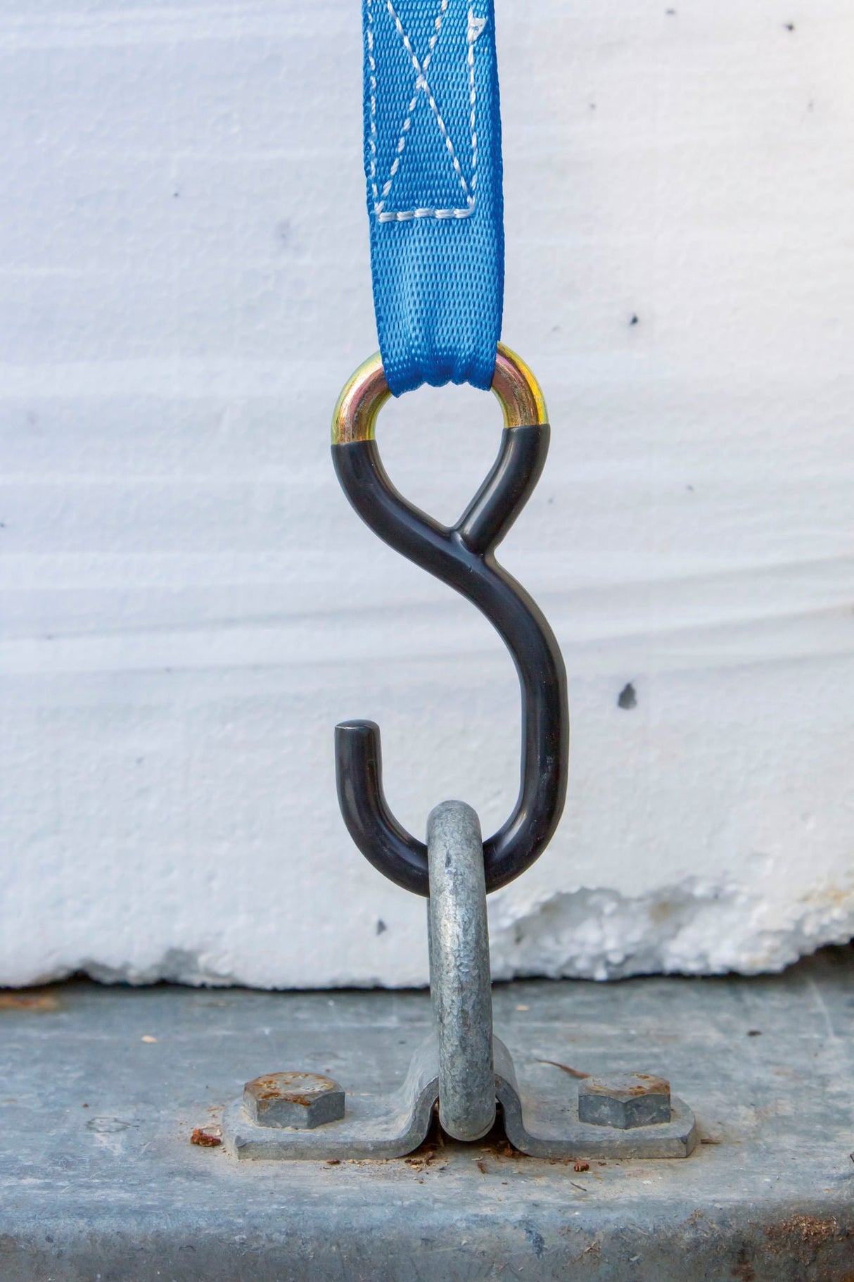 Kerbl Zurrgurt, zweitlg., 4 mtr. mit Ratsche, m. PVC S-Haken, 800kg 3762