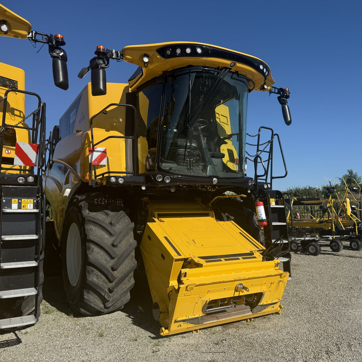 New Holland CR7.90 Mähdrescher - gebraucht - Baujahr 2021