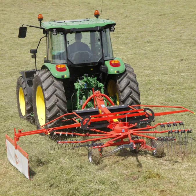 KUHN GA 300 GM Schwader