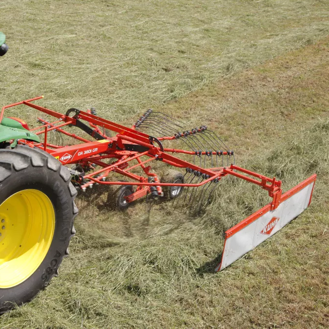 KUHN GA 300 GM Schwader