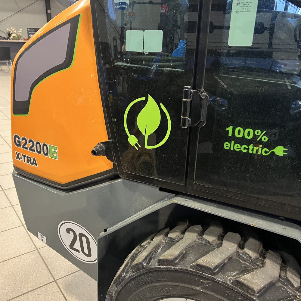 Electric wheel loader G2200E