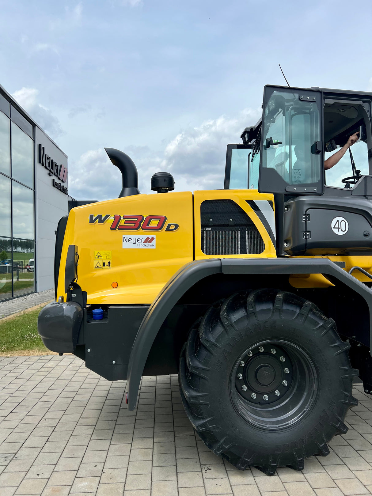 New Holland Radlader W130 D - Vorführer -