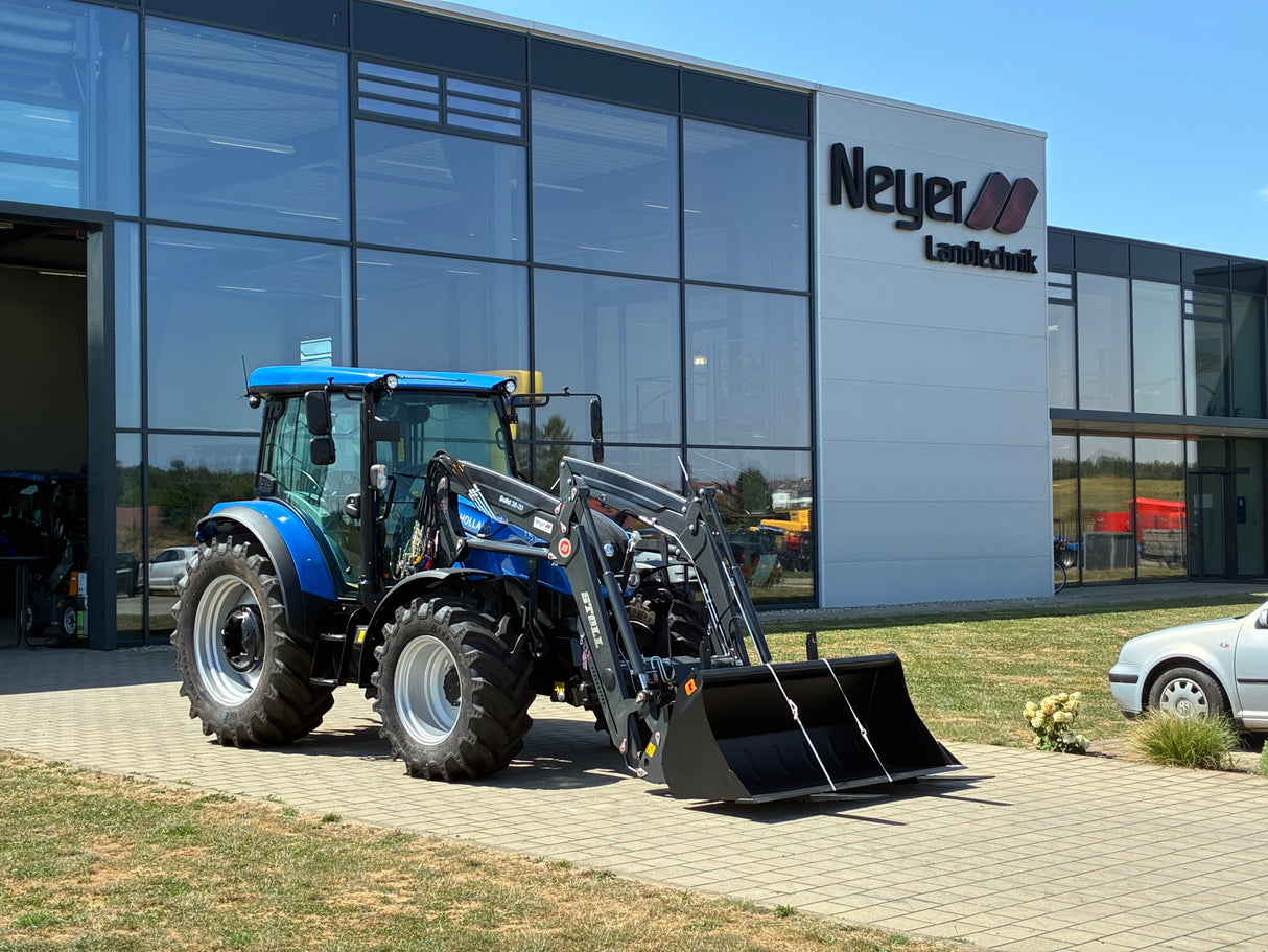 New Holland T5.100S Traktor mit Frontlader im Angebot