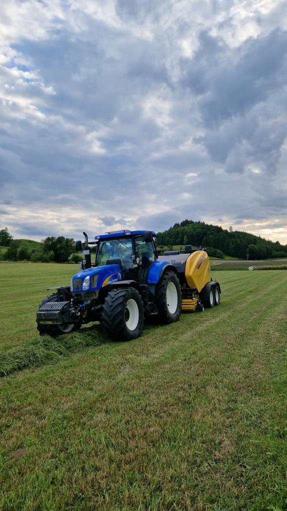 New Holland T6080 Traktor gebraucht BJ 2009