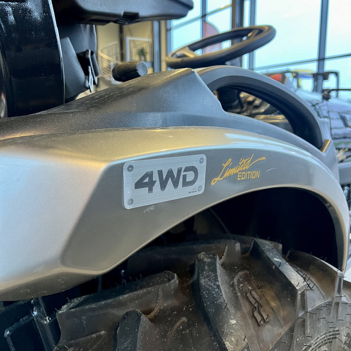 Solis 26 HST Black Panther