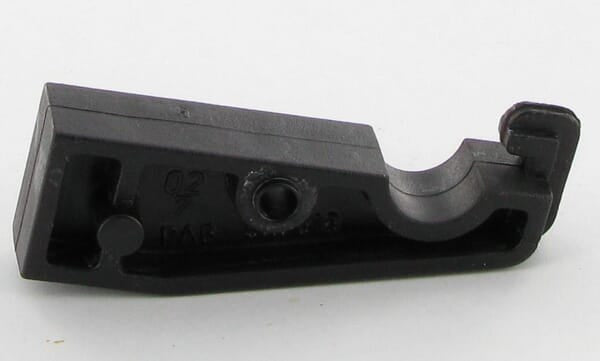 Axle bearing lower part at the front