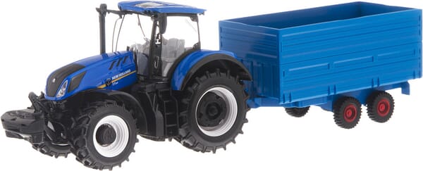 New Holland T7.315 with hay wagon