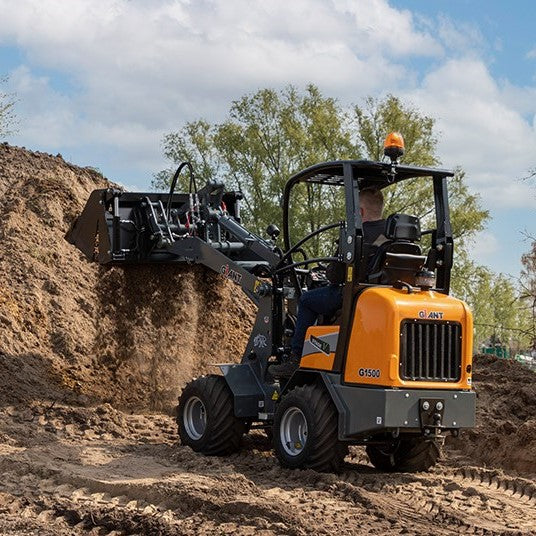 Wheel loader G1500
