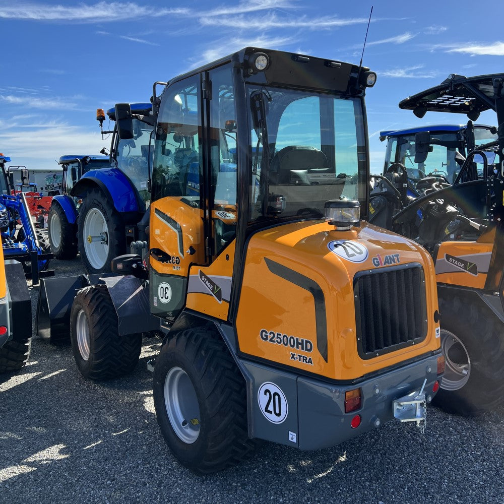 Wheel loader G2500 HD