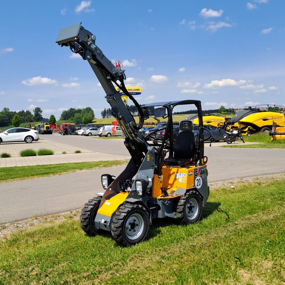 Telescopic wheel loader G1200 TELE