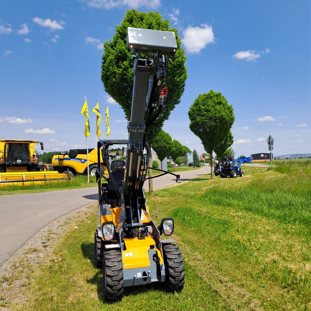 Telescopic wheel loader G1200 TELE