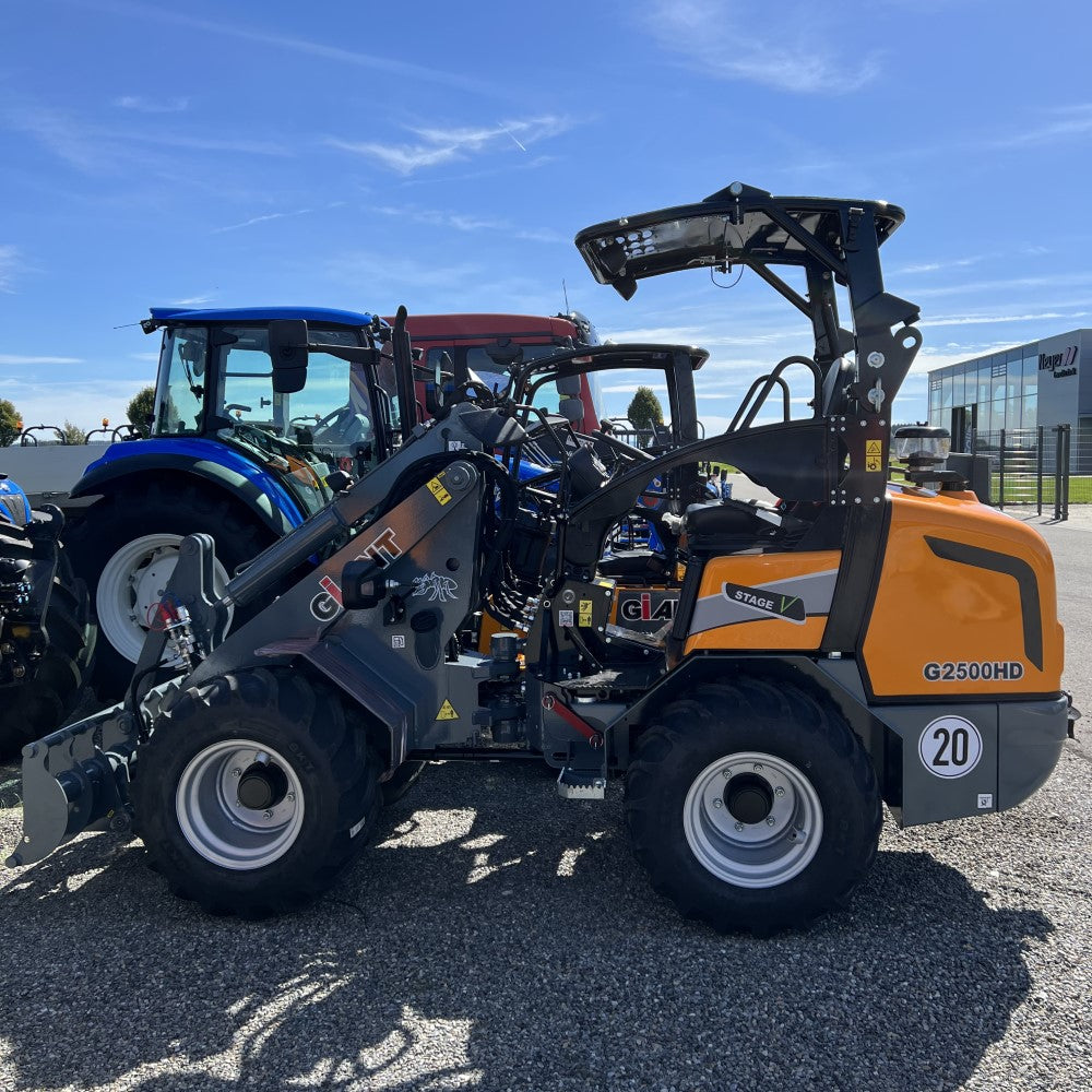 Wheel loader G2500 HD