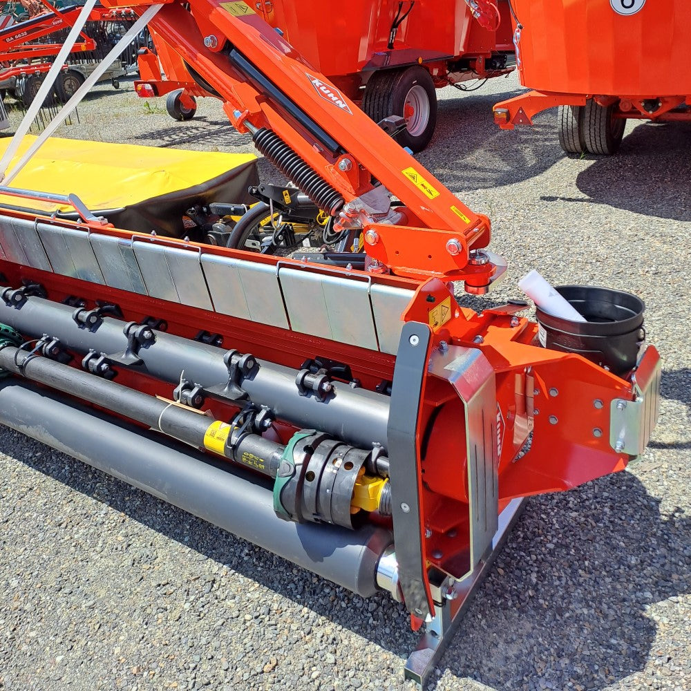KUHN TBES 22 Seitenmulcher