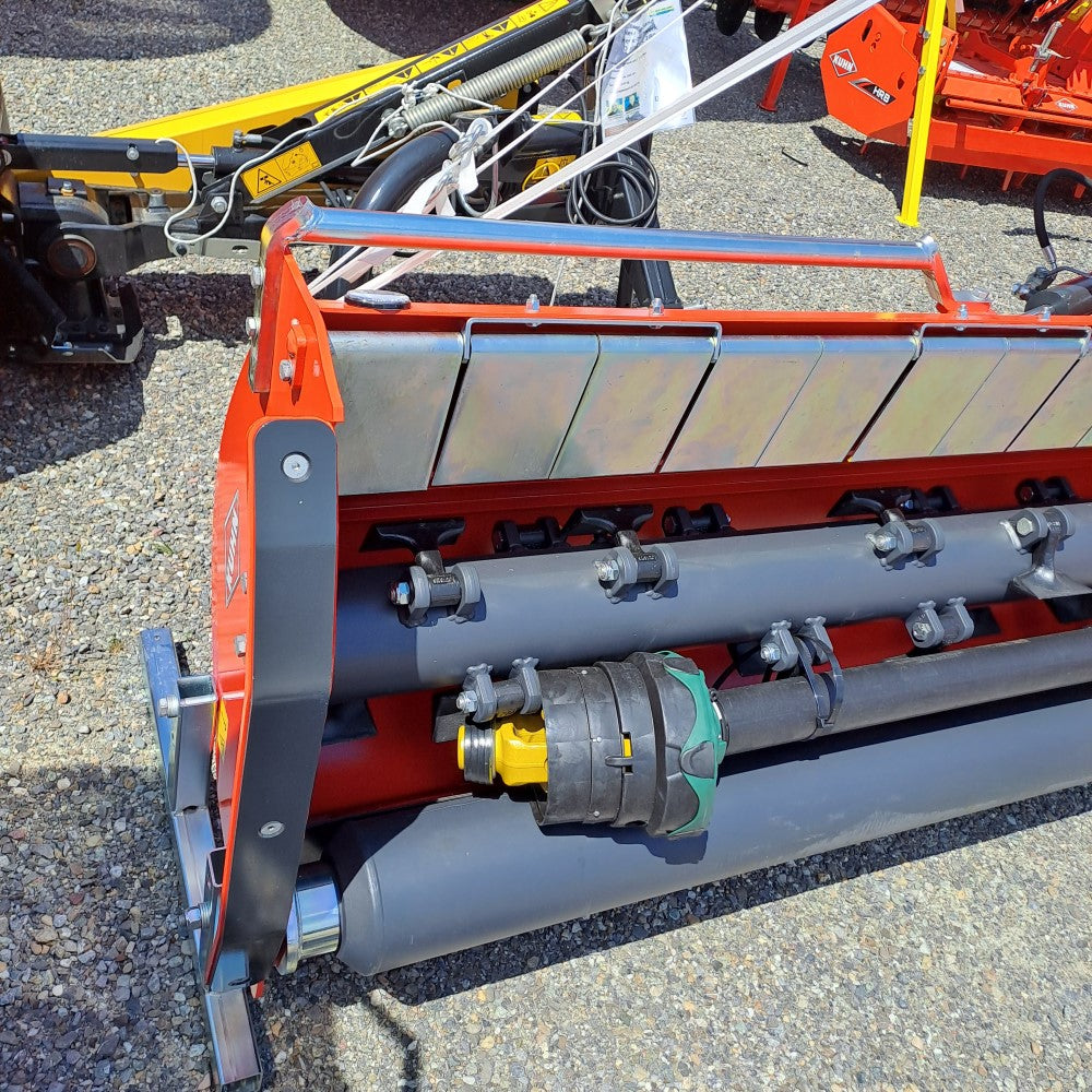KUHN TBES 22 Seitenmulcher