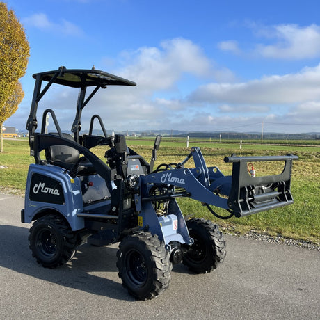 Lunar Electric Compact Loader