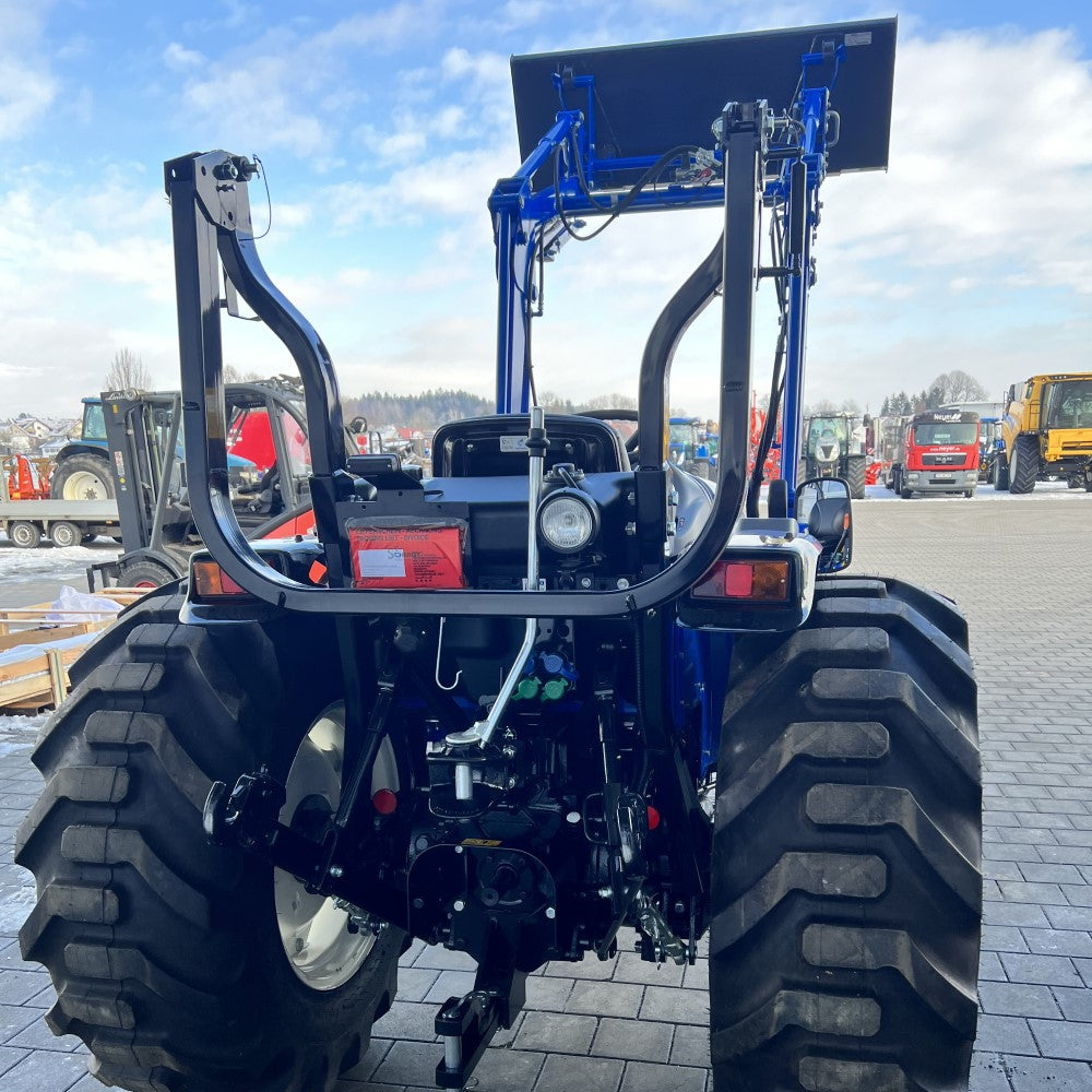 New Holland Boomer 50 kompakter Traktor