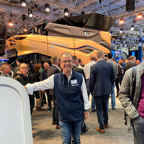 New Holland CR11 Mähdrescher