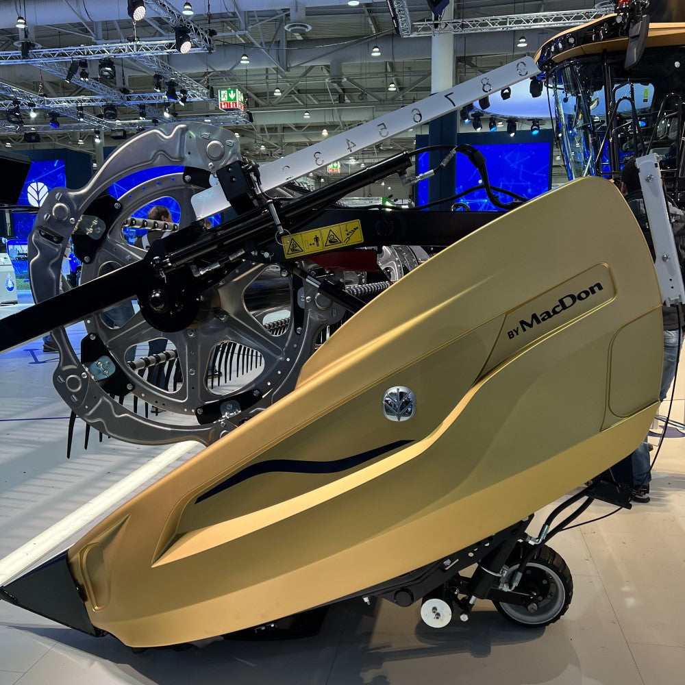 New Holland CR11 Mähdrescher