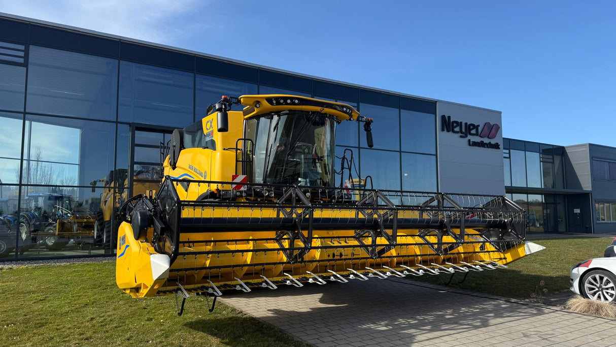 New Holland Mähdrescher CX 7.90 Vorführer Modelljahr 2026