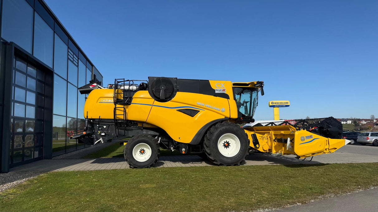 New Holland Mähdrescher CX 7.90 Vorführer Modelljahr 2026