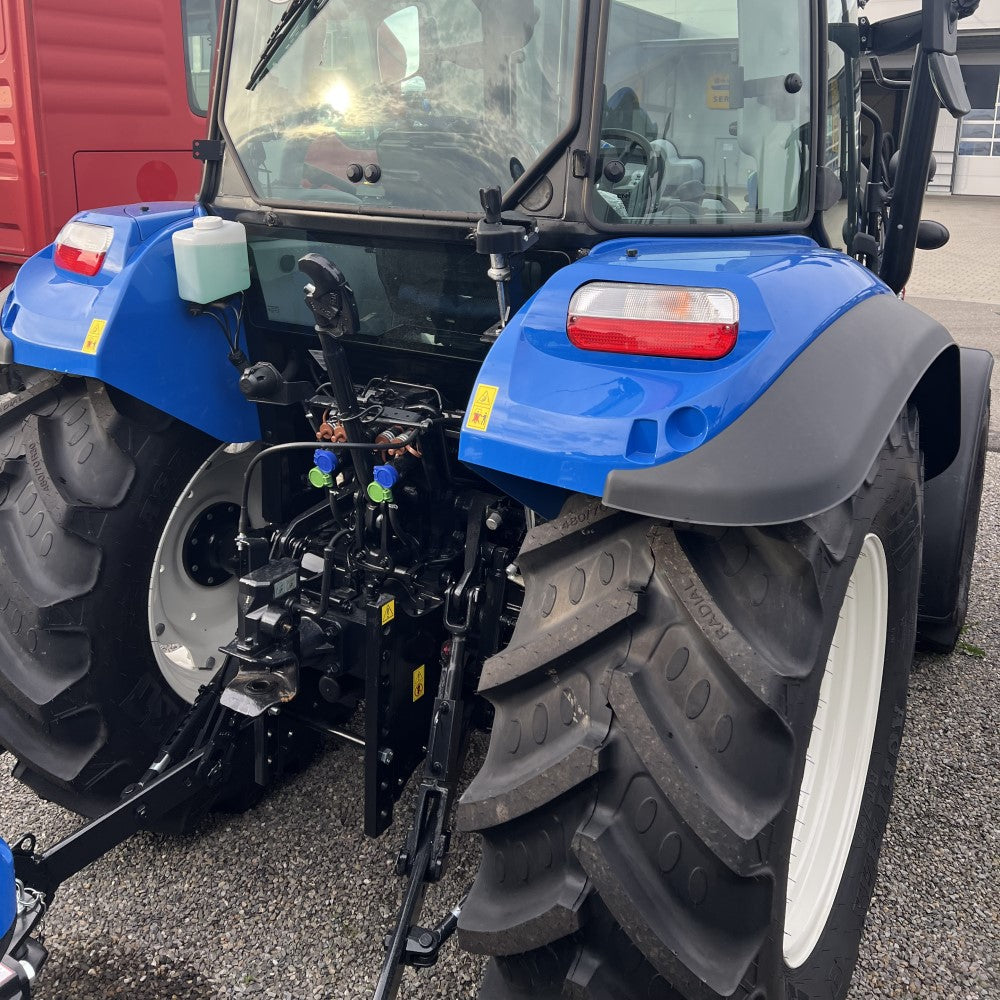 New Holland T4.75 Traktor