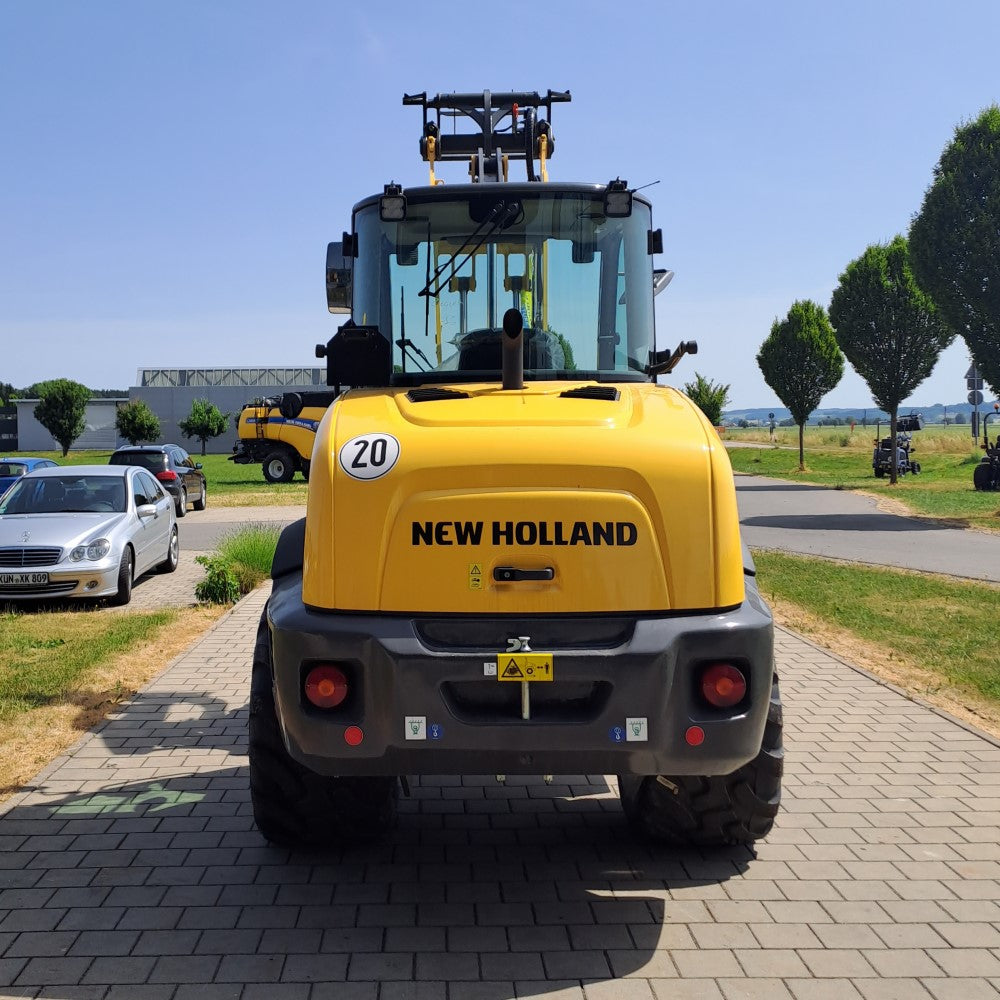 New Holland W80C Kompaktradlader