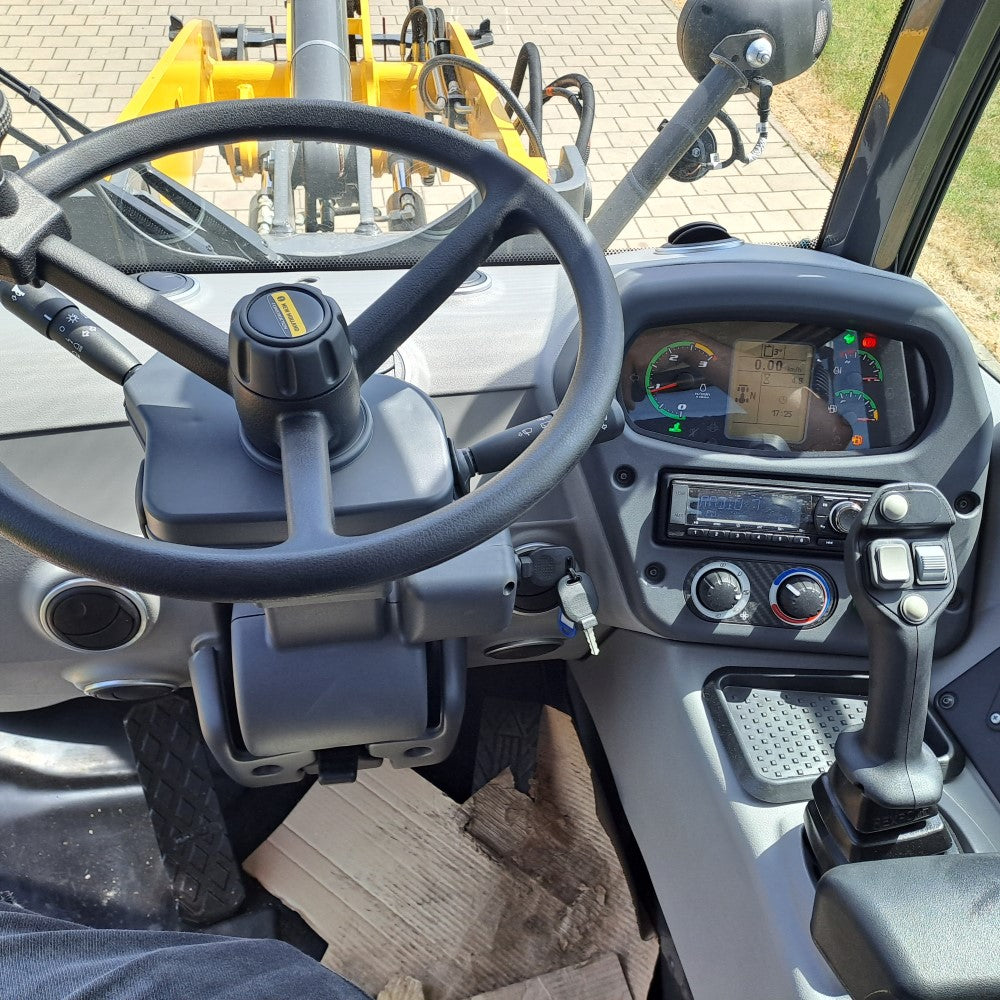 New Holland W80C Kompaktradlader