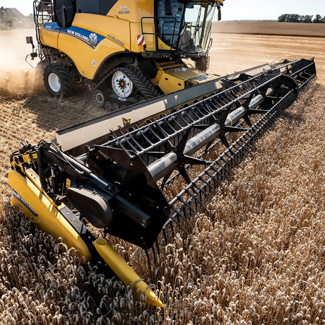 New Holland 740 CF SuperFlex Schneidwerke