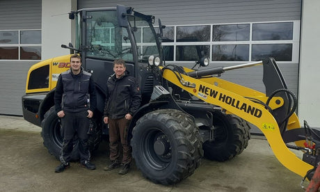 Ein neuer New Holland W80C für Kunde Bauer