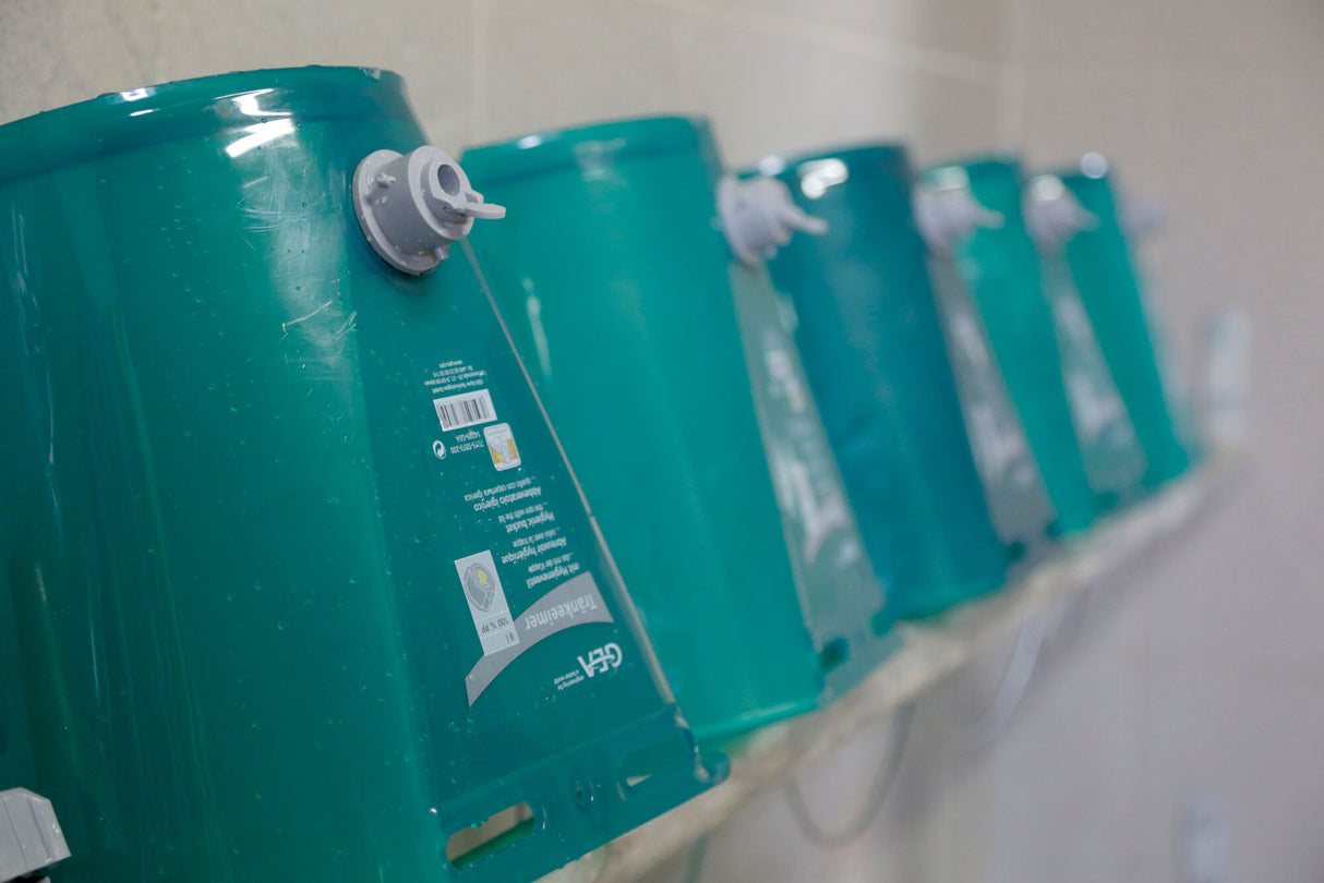 GEA Hygienetränkeeimer 8 Liter mit Klapp-Ventil 7315-5073-200 (14229-GEA / 73155073200)