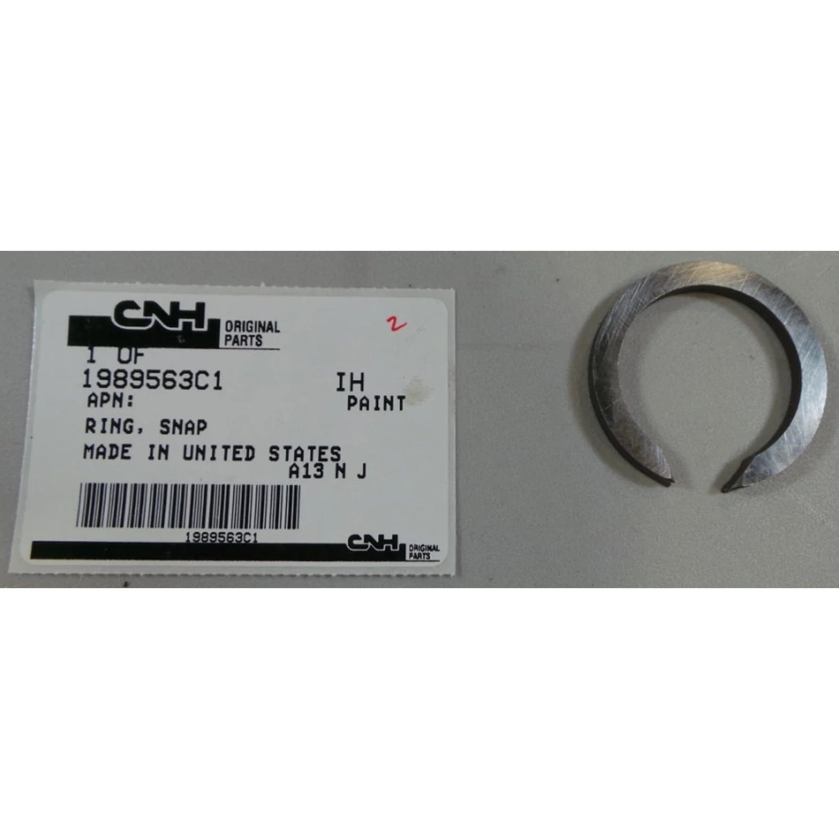 Original New Holland CNH Ersatzteil Nummer 1989563C1 SPRENGRING 