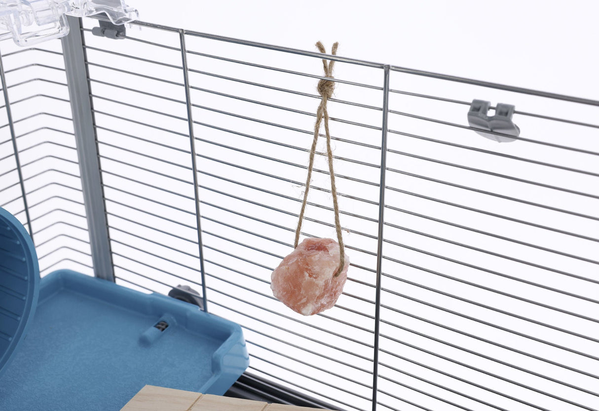 Kerbl Leckstein aus Bergkristallsalz 80g, mit Aufhängeseil - 83135