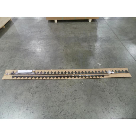 New Holland original Ersatzteil MESSER  48045236
