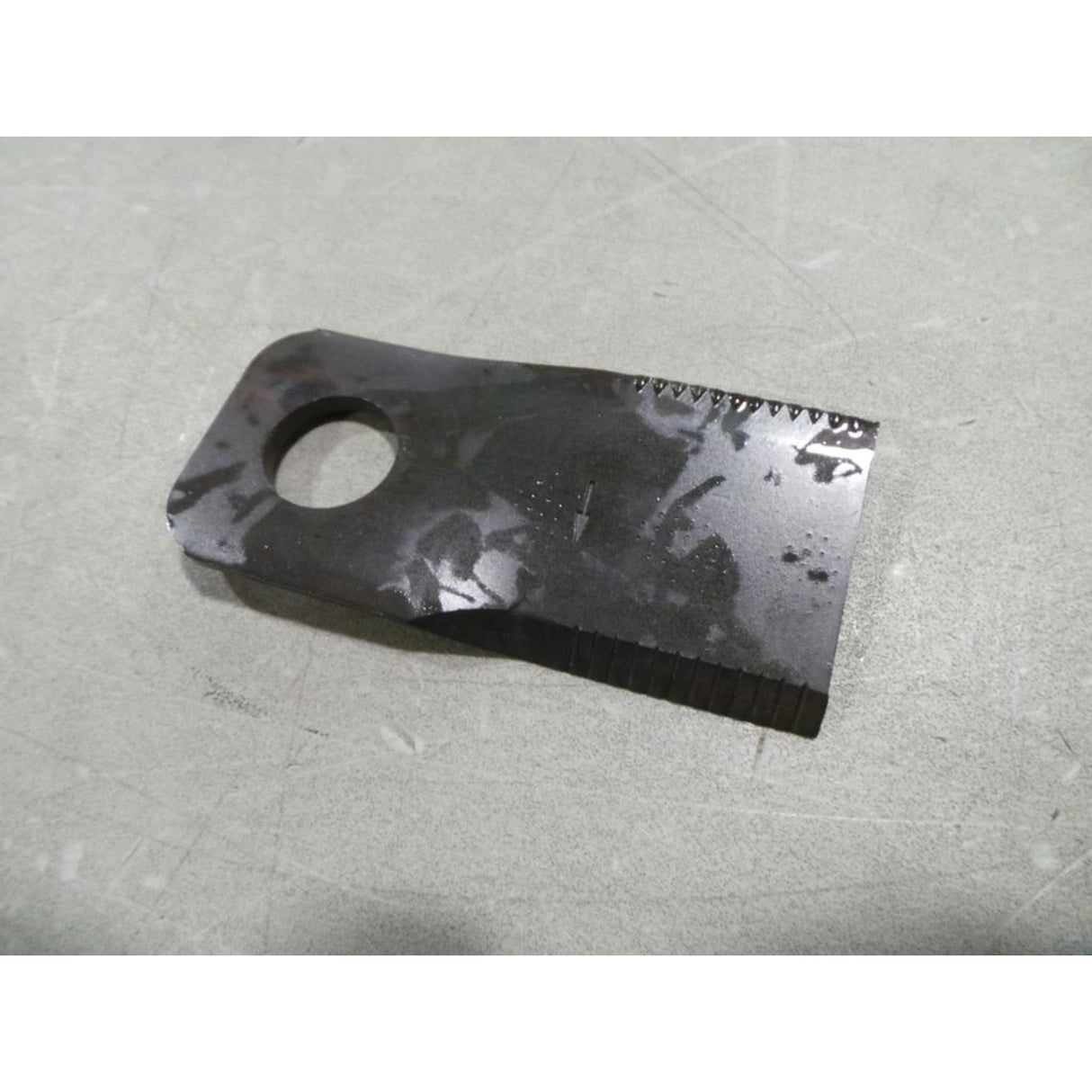 New Holland original Ersatzteil MESSER  48054138