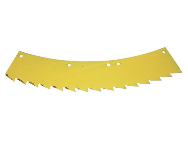 Saw blade outside