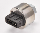 New Holland / Case DRUCKSCHALTER 84233818 original CNH Ersatzteil